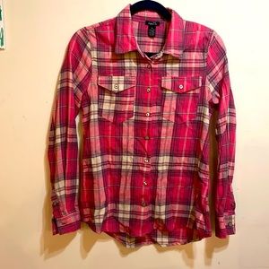 Rue 21 Brand New with tags Pink Flannel - Medium